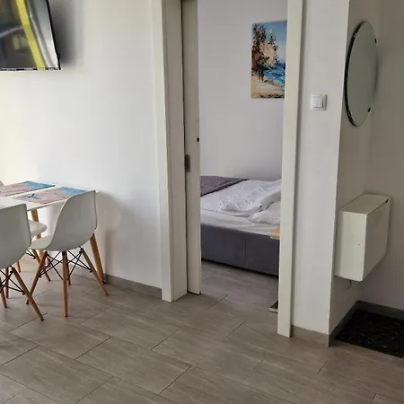 Apartament Bialy Nr 40 *